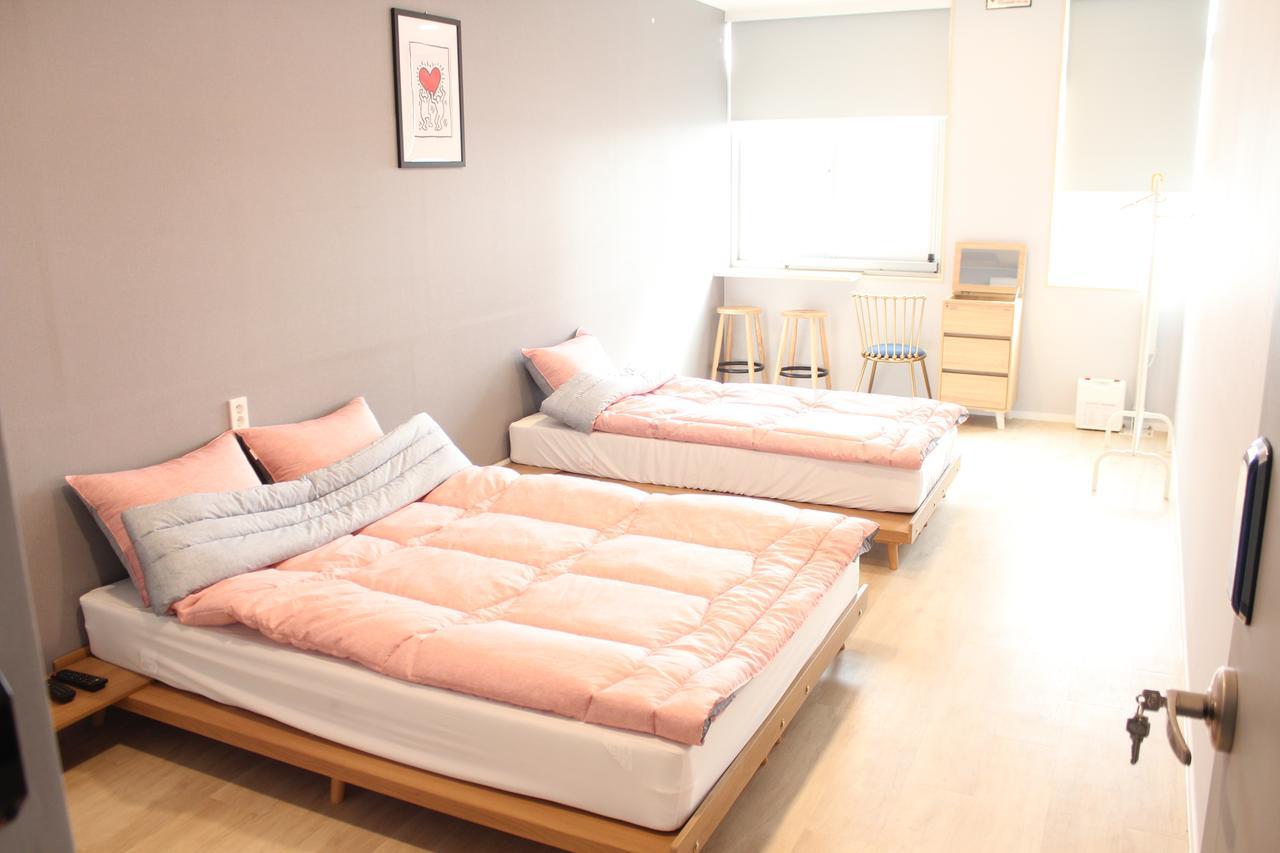 The Blue Guesthouse 釜山広域市 エクステリア 写真